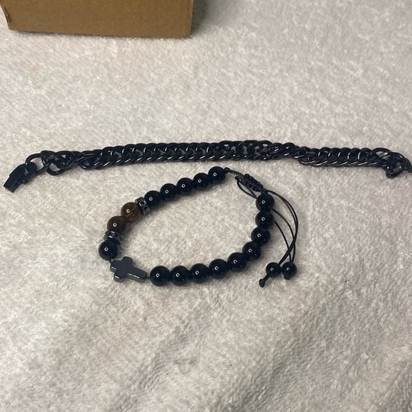 # 106 Bracelet With Cross Black - Picture 3 of 7